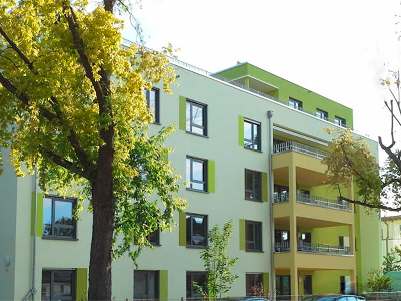 Außenansicht des Hauses Erbenheim in Wiesbaden, einer Einrichtung der Nassauische Blindenfürsorge mit Wohn- und Betreuungsangeboten.